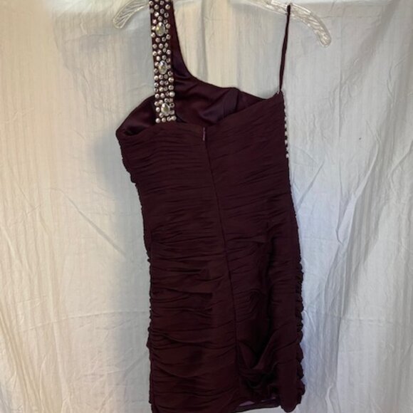 Dark Burgundy Dress one shoulder strap. - Picture 2 of 6